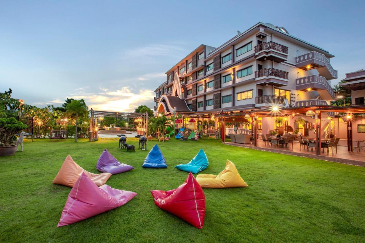 Phanomrungpuri Hotel Buriram Nang Rong Екстер'єр фото