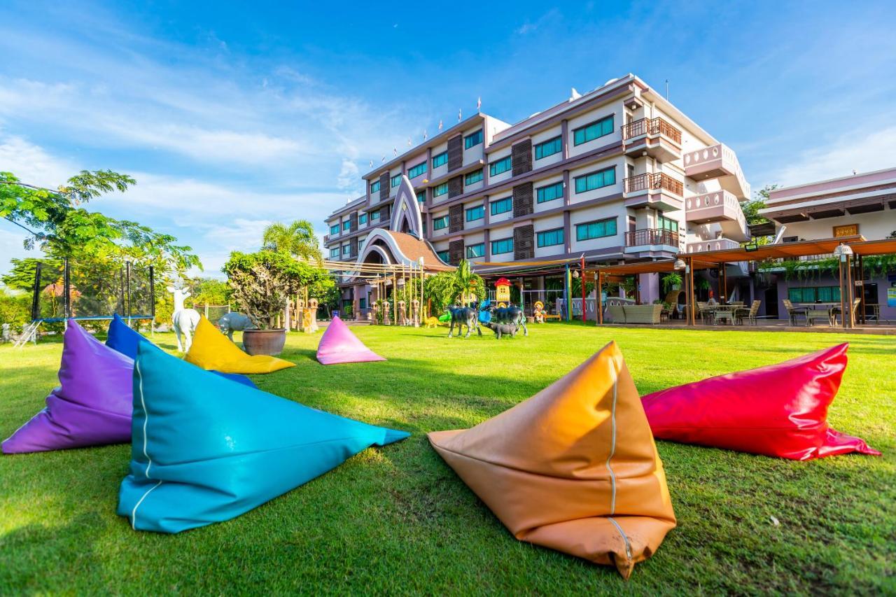 Phanomrungpuri Hotel Buriram Nang Rong Екстер'єр фото
