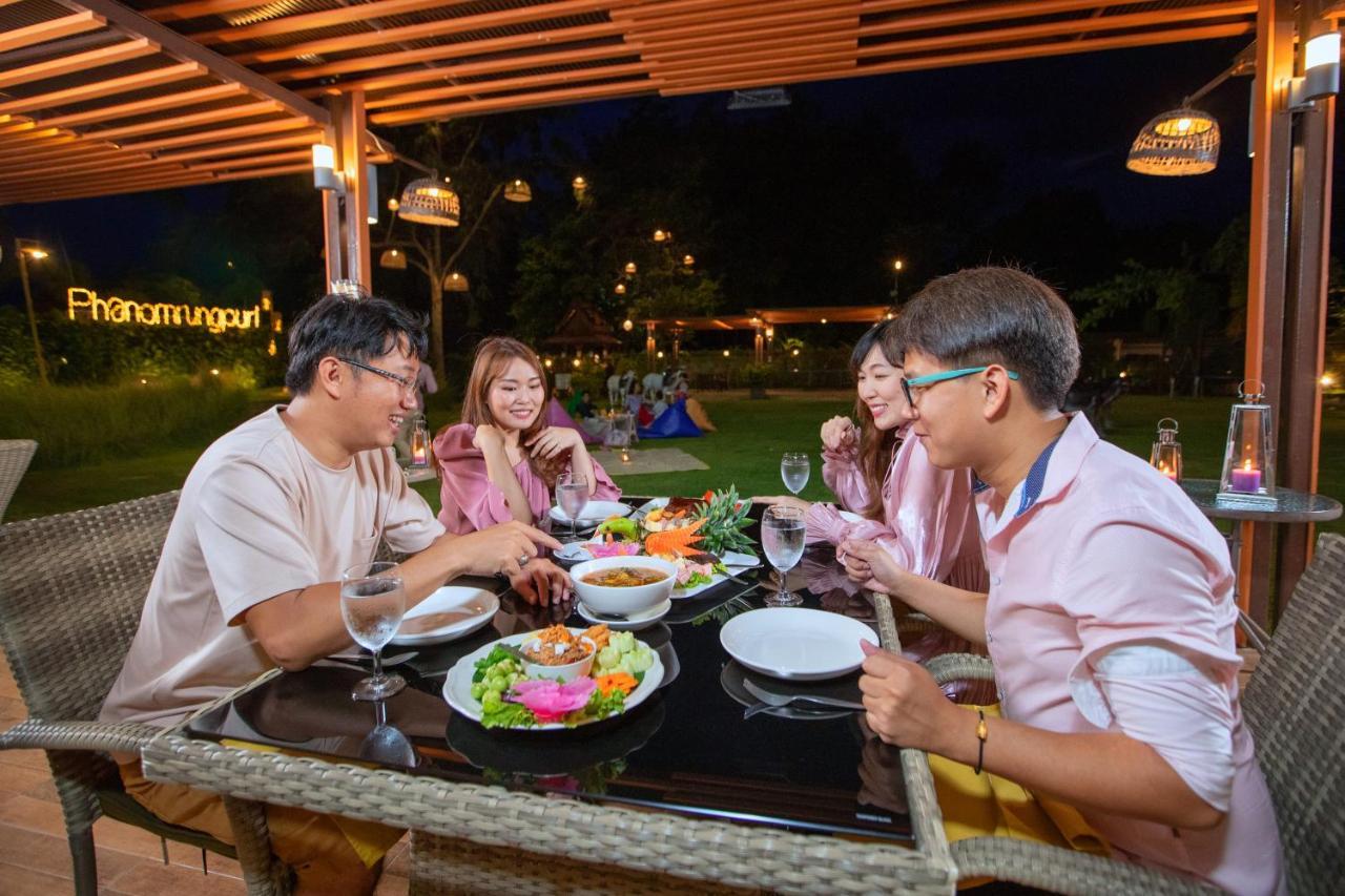 Phanomrungpuri Hotel Buriram Nang Rong Екстер'єр фото