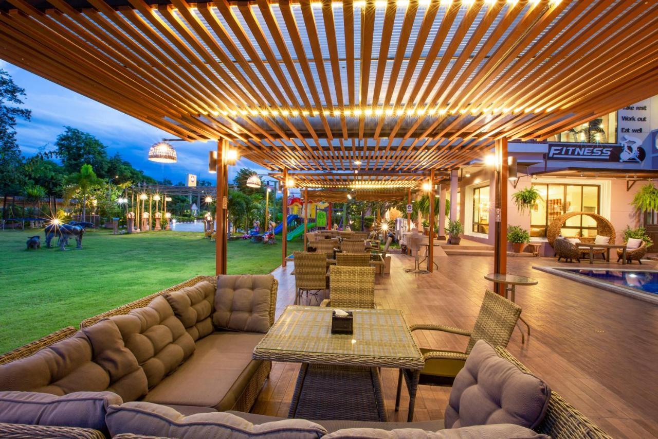 Phanomrungpuri Hotel Buriram Nang Rong Екстер'єр фото