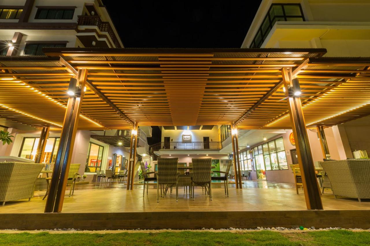 Phanomrungpuri Hotel Buriram Nang Rong Екстер'єр фото