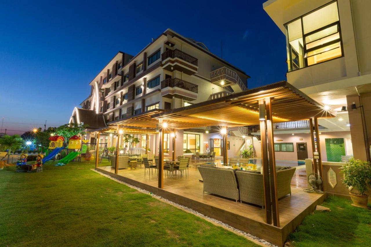Phanomrungpuri Hotel Buriram Nang Rong Екстер'єр фото