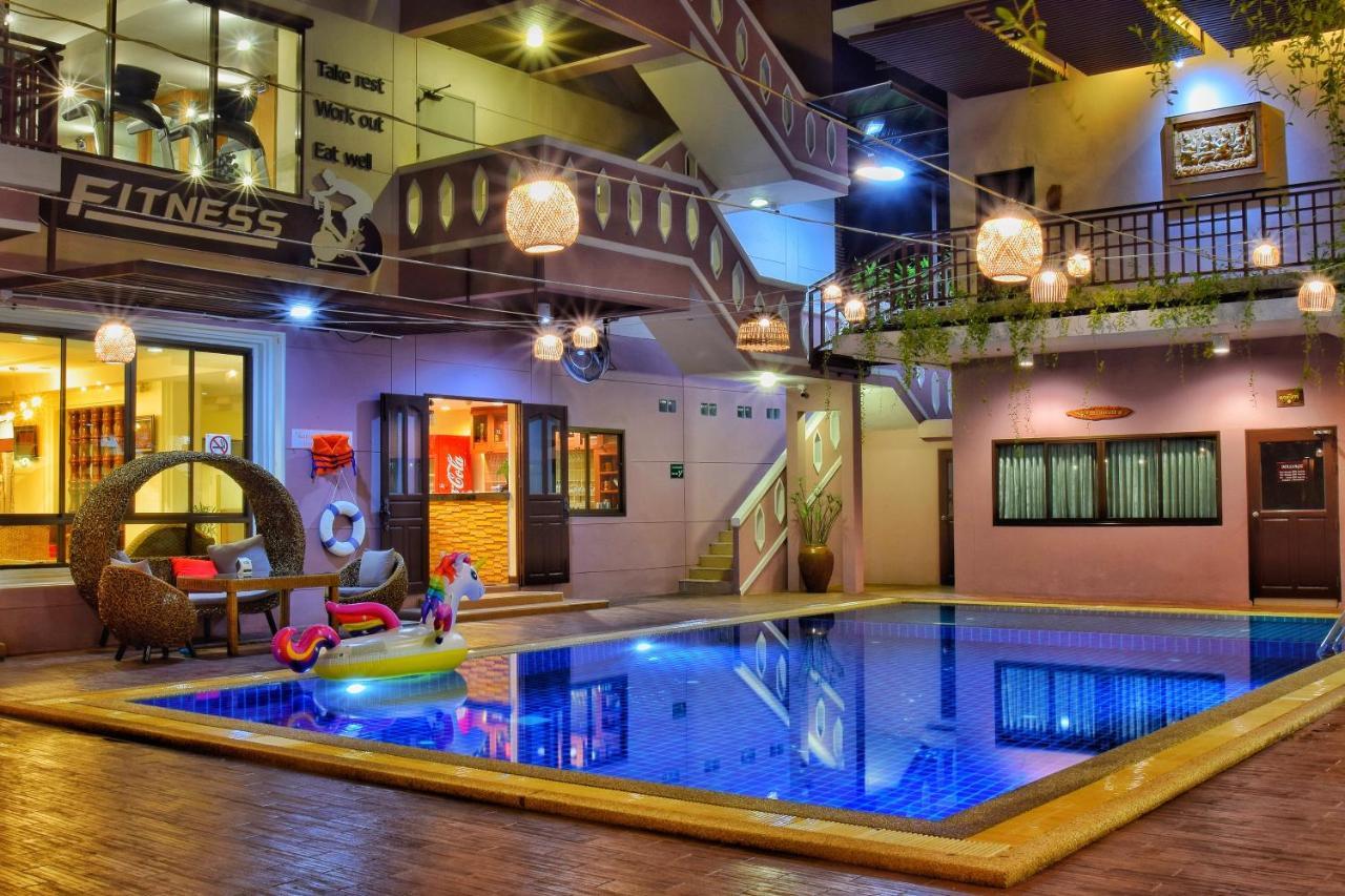 Phanomrungpuri Hotel Buriram Nang Rong Екстер'єр фото